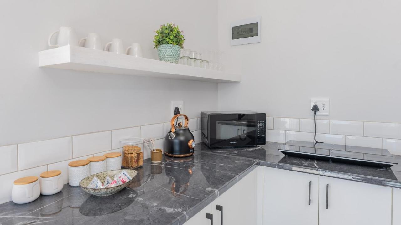 34.4 Degrees South Studio Apartment Agulhas Extérieur photo